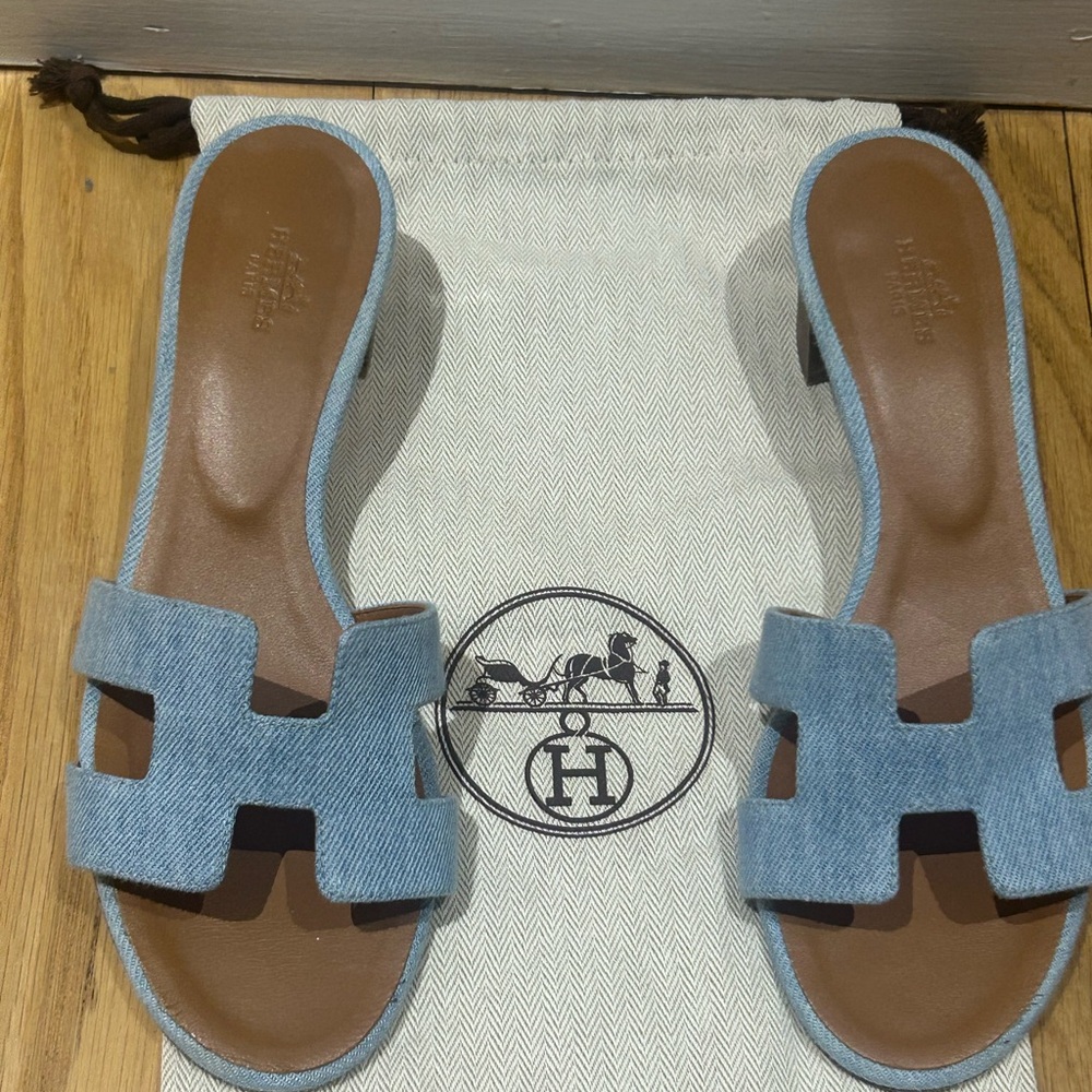 Hermes Light Blue Denim Oasis Sandals size 38 - Picture 3 of 11
